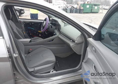 2024 Hyundai Elantra Sel z USA, uszkodzony, nr VIN KMHLS4DG8RU687364